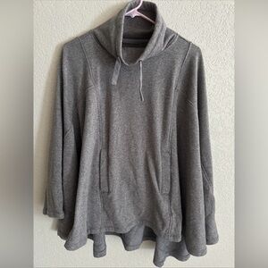 UGG Women’s Grey Poncho Cowl Neck Size XS